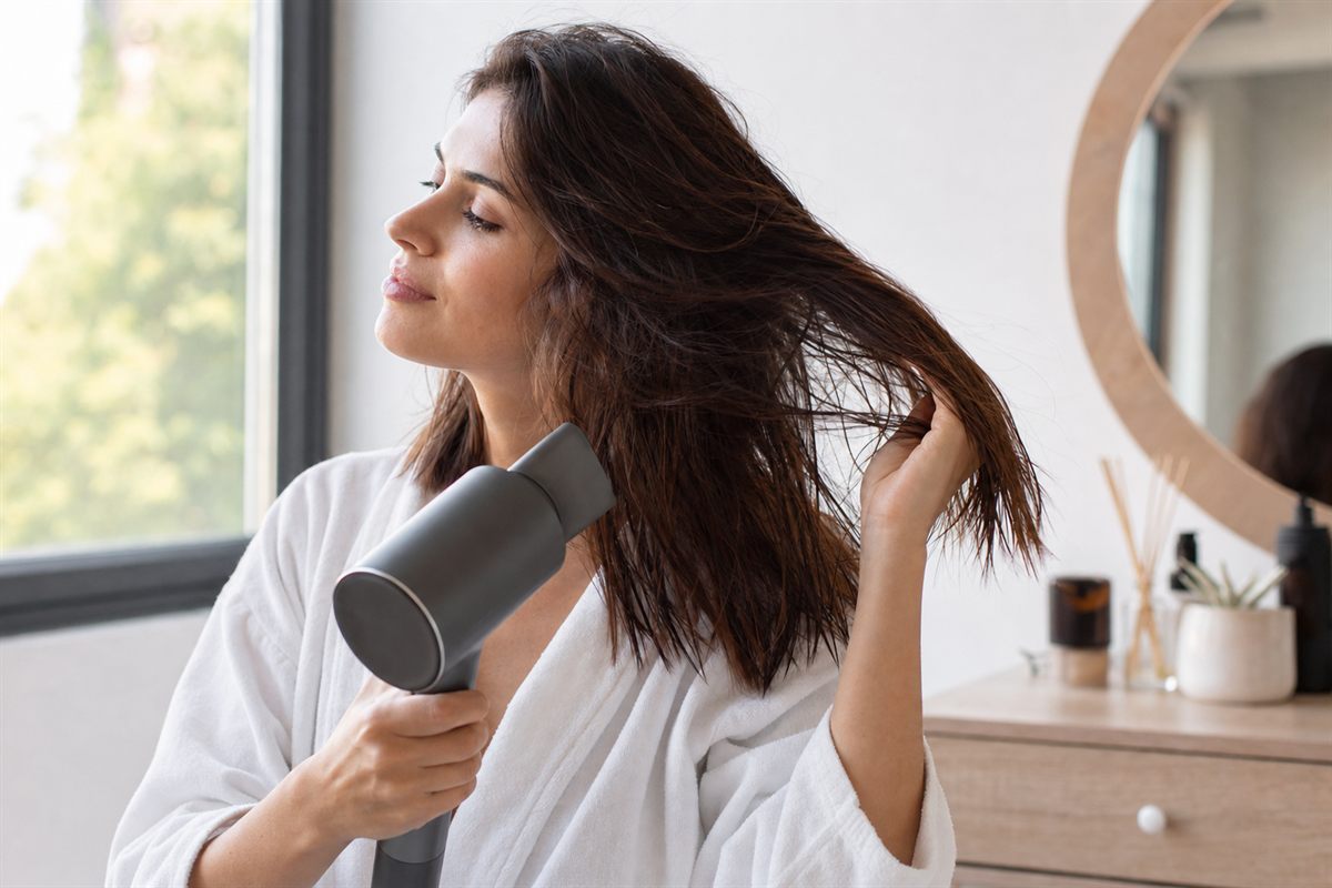 lpstea Hair Dryer vs. Standard Hair Dryer: Which Dries Faster?