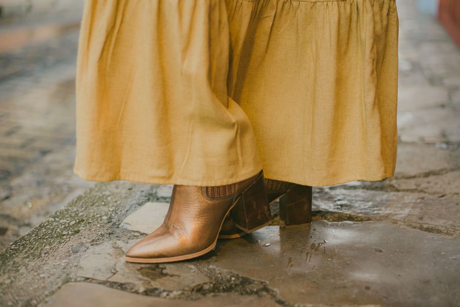 Grunge Fashion Mood Board: 5 Essential Pieces to Build the Look