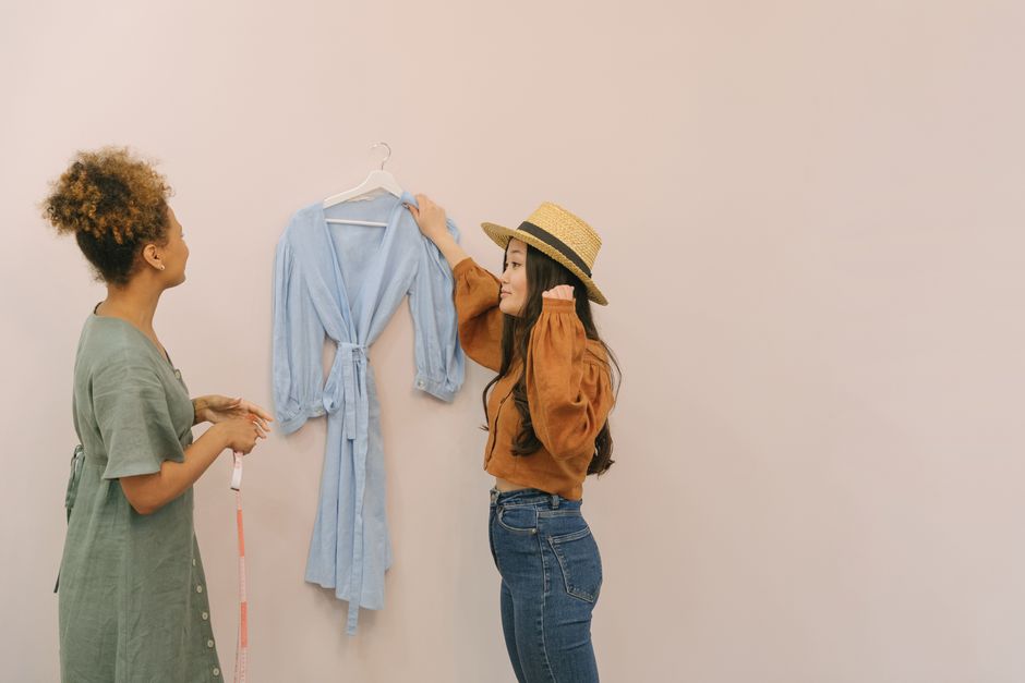 Rent The Runway Vs Nuuly: Rent the Runway vs. Nuuly: Which Dress Rental Service Wins